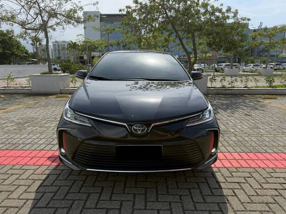TOYOTA COROLLA 1.8 VVT-I HYBRID FLEX ALTIS PREMIUM CVT TOYOTA COROLLA 1.8 VVT-I HYBRID FLEX ALTIS PREMIUM CVT